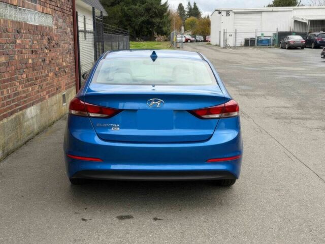 Синий Хендай Элантра, объемом двигателя 2 л и пробегом 53 тыс. км за 8000 $, фото 6 на Automoto.ua