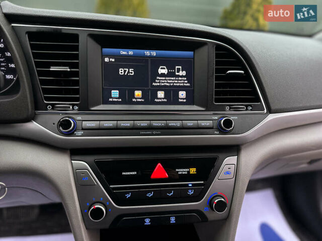 Синій Хендай Елантра, об'ємом двигуна 2 л та пробігом 129 тис. км за 10500 $, фото 21 на Automoto.ua