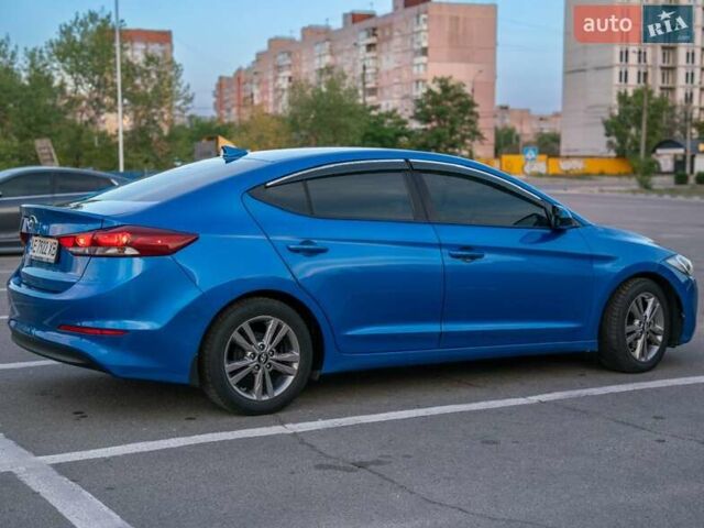 Синий Хендай Элантра, объемом двигателя 2 л и пробегом 117 тыс. км за 12500 $, фото 7 на Automoto.ua