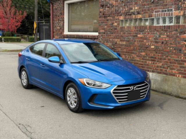 Синий Хендай Элантра, объемом двигателя 2 л и пробегом 53 тыс. км за 8000 $, фото 2 на Automoto.ua