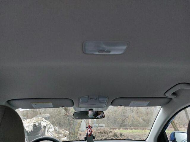 Синий Хендай Элантра, объемом двигателя 2 л и пробегом 80 тыс. км за 10500 $, фото 15 на Automoto.ua