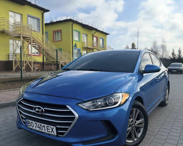 Синий Хендай Элантра, объемом двигателя 2 л и пробегом 207 тыс. км за 9500 $, фото 1 на Automoto.ua