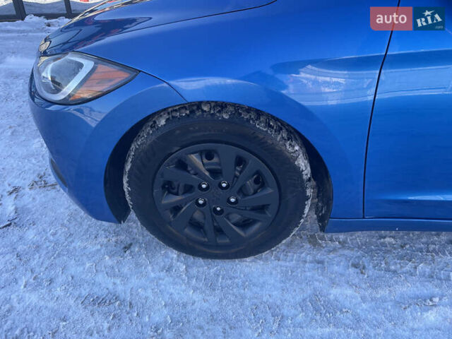 Синий Хендай Элантра, объемом двигателя 2 л и пробегом 179 тыс. км за 9300 $, фото 17 на Automoto.ua