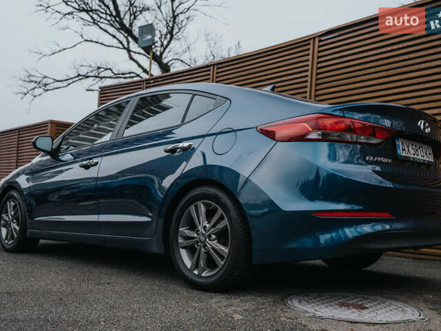 Синий Хендай Элантра, объемом двигателя 2 л и пробегом 92 тыс. км за 12000 $, фото 9 на Automoto.ua