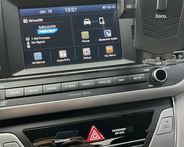 Синий Хендай Элантра, объемом двигателя 2 л и пробегом 150 тыс. км за 10500 $, фото 9 на Automoto.ua