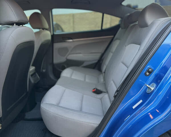 Синій Хендай Елантра, об'ємом двигуна 2 л та пробігом 180 тис. км за 10500 $, фото 21 на Automoto.ua