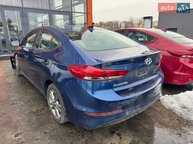 Синий Хендай Элантра, объемом двигателя 2 л и пробегом 113 тыс. км за 8900 $, фото 5 на Automoto.ua