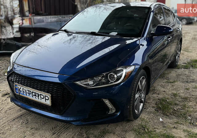 Синий Хендай Элантра, объемом двигателя 2 л и пробегом 100 тыс. км за 11000 $, фото 1 на Automoto.ua