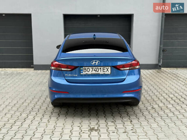 Синий Хендай Элантра, объемом двигателя 2 л и пробегом 209 тыс. км за 9300 $, фото 8 на Automoto.ua