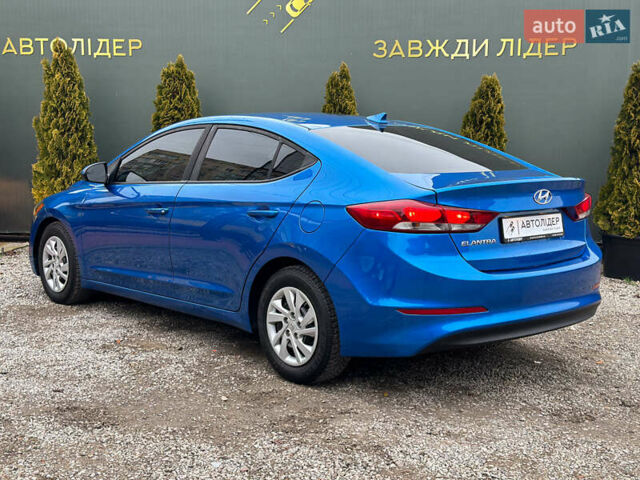 Синій Хендай Елантра, об'ємом двигуна 2 л та пробігом 129 тис. км за 10500 $, фото 4 на Automoto.ua