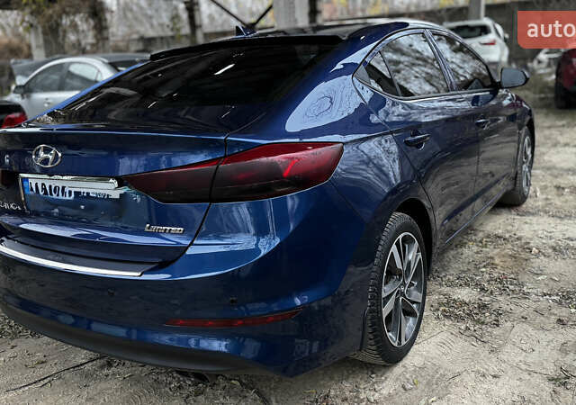 Синий Хендай Элантра, объемом двигателя 2 л и пробегом 100 тыс. км за 11000 $, фото 3 на Automoto.ua