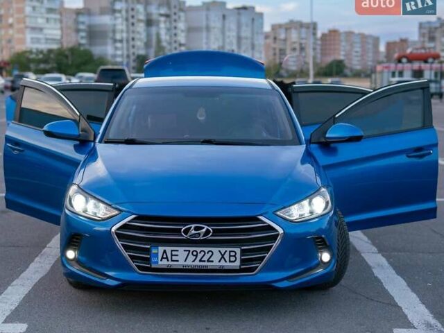 Синий Хендай Элантра, объемом двигателя 2 л и пробегом 117 тыс. км за 12500 $, фото 17 на Automoto.ua