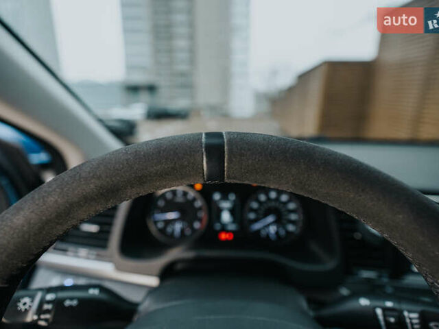 Синий Хендай Элантра, объемом двигателя 2 л и пробегом 92 тыс. км за 12000 $, фото 34 на Automoto.ua