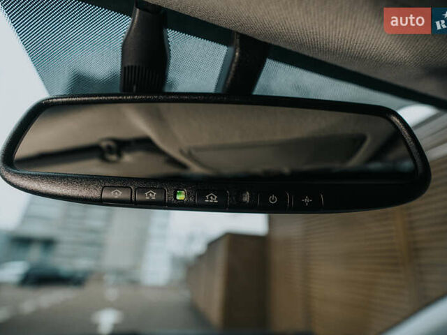 Синий Хендай Элантра, объемом двигателя 2 л и пробегом 92 тыс. км за 12000 $, фото 32 на Automoto.ua