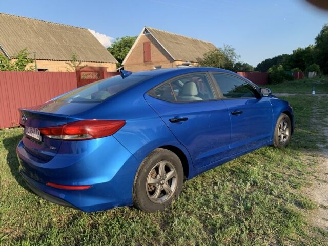 Синій Хендай Елантра, об'ємом двигуна 1.4 л та пробігом 90 тис. км за 10700 $, фото 5 на Automoto.ua
