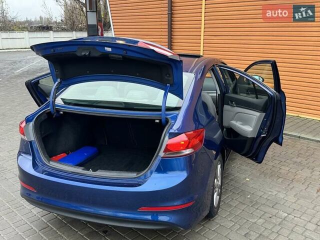 Синій Хендай Елантра, об'ємом двигуна 2 л та пробігом 56 тис. км за 11500 $, фото 22 на Automoto.ua
