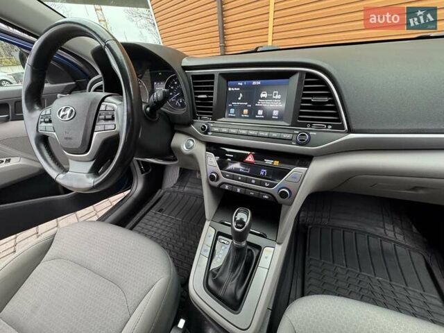 Синій Хендай Елантра, об'ємом двигуна 2 л та пробігом 56 тис. км за 11500 $, фото 26 на Automoto.ua