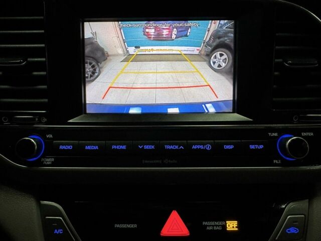 Синий Хендай Элантра, объемом двигателя 2 л и пробегом 33 тыс. км за 12500 $, фото 11 на Automoto.ua