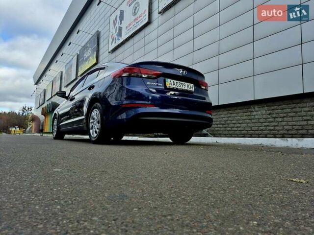 Синій Хендай Елантра, об'ємом двигуна 1.6 л та пробігом 119 тис. км за 13350 $, фото 4 на Automoto.ua