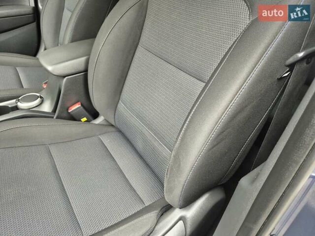 Синій Хендай Елантра, об'ємом двигуна 1.6 л та пробігом 119 тис. км за 13350 $, фото 32 на Automoto.ua