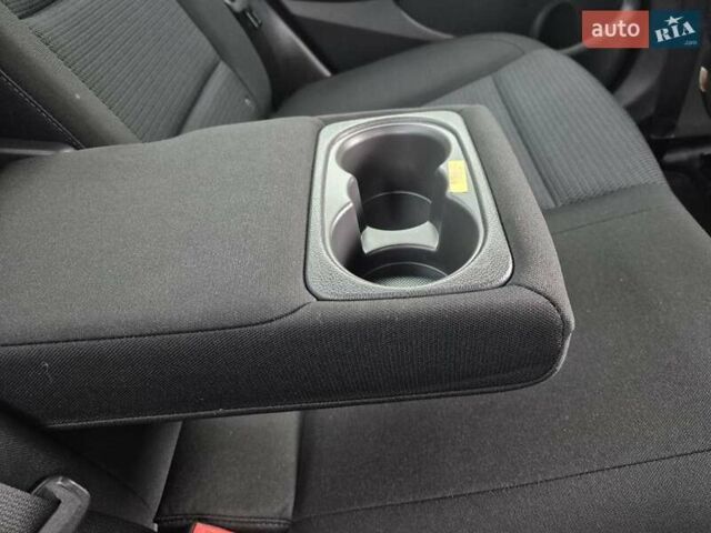 Синій Хендай Елантра, об'ємом двигуна 1.6 л та пробігом 119 тис. км за 13350 $, фото 49 на Automoto.ua