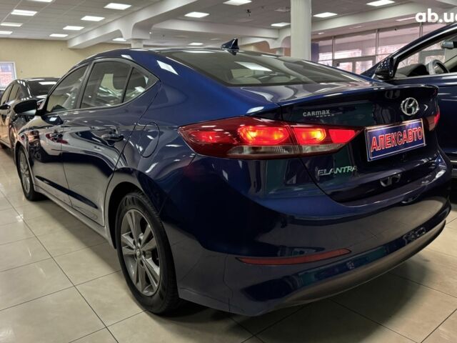Синий Хендай Элантра, объемом двигателя 0 л и пробегом 33 тыс. км за 12500 $, фото 3 на Automoto.ua