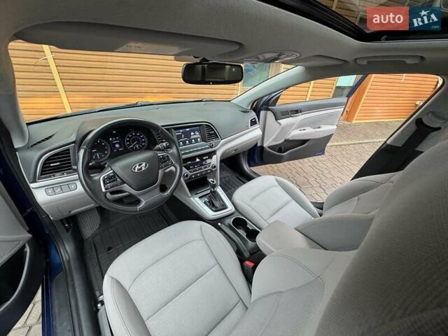 Синій Хендай Елантра, об'ємом двигуна 2 л та пробігом 56 тис. км за 11500 $, фото 48 на Automoto.ua