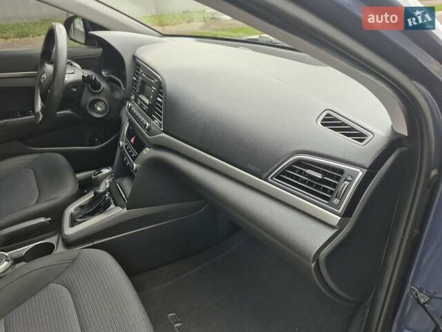 Синій Хендай Елантра, об'ємом двигуна 1.6 л та пробігом 119 тис. км за 13350 $, фото 53 на Automoto.ua