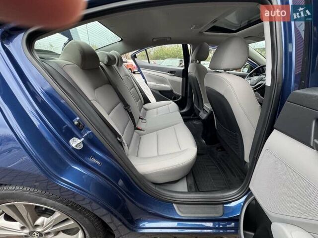 Синій Хендай Елантра, об'ємом двигуна 2 л та пробігом 56 тис. км за 11500 $, фото 34 на Automoto.ua