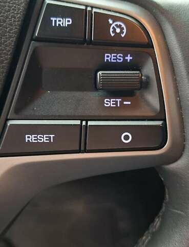 Хендай Элантра 2018 в Киеве на Automoto.ua Синий Хендай Элантра, объемом двигателя 2 л и пробегом 117 тыс. км за 14500 $, фото 12 на Automoto.ua