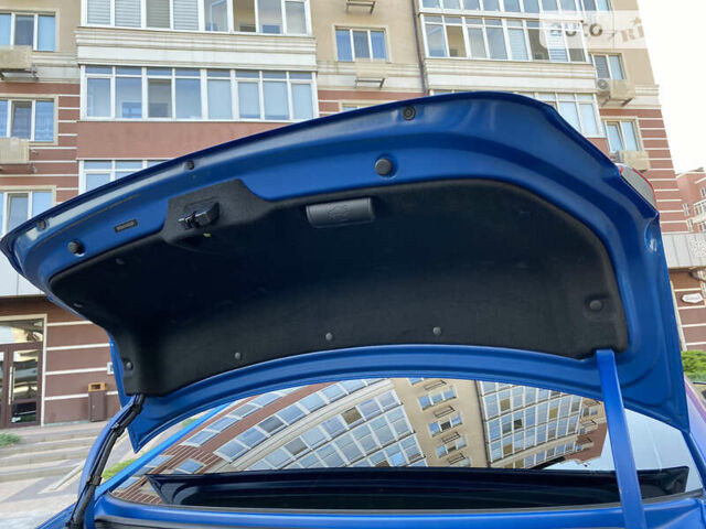 Синій Хендай Елантра, об'ємом двигуна 2 л та пробігом 135 тис. км за 11500 $, фото 175 на Automoto.ua