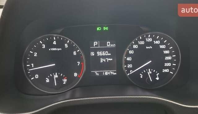 Хендай Элантра 2018 в Киеве на Automoto.ua Синий Хендай Элантра, объемом двигателя 2 л и пробегом 117 тыс. км за 14500 $, фото 11 на Automoto.ua