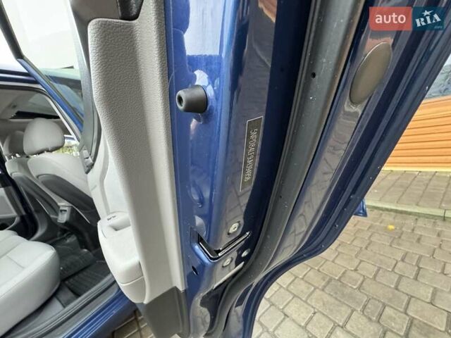 Синій Хендай Елантра, об'ємом двигуна 2 л та пробігом 56 тис. км за 11500 $, фото 39 на Automoto.ua