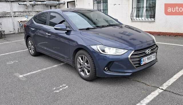 Хендай Элантра 2018 в Киеве на Automoto.ua Синий Хендай Элантра, объемом двигателя 2 л и пробегом 117 тыс. км за 14500 $, фото 5 на Automoto.ua