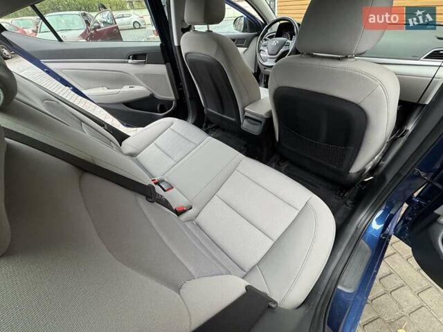 Синій Хендай Елантра, об'ємом двигуна 2 л та пробігом 56 тис. км за 11500 $, фото 33 на Automoto.ua