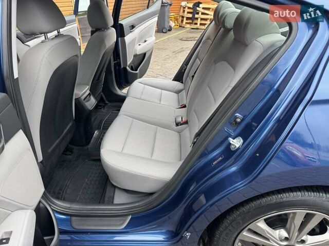 Синій Хендай Елантра, об'ємом двигуна 2 л та пробігом 56 тис. км за 11500 $, фото 45 на Automoto.ua