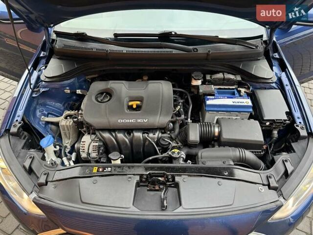 Синій Хендай Елантра, об'ємом двигуна 2 л та пробігом 56 тис. км за 11500 $, фото 54 на Automoto.ua