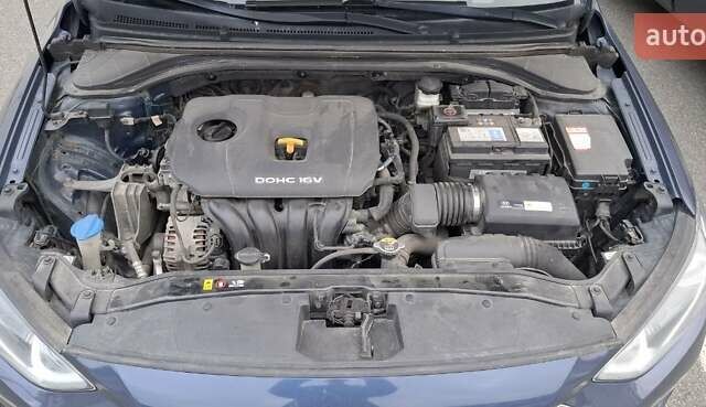 Хендай Элантра 2018 в Киеве на Automoto.ua Синий Хендай Элантра, объемом двигателя 2 л и пробегом 117 тыс. км за 14500 $, фото 7 на Automoto.ua