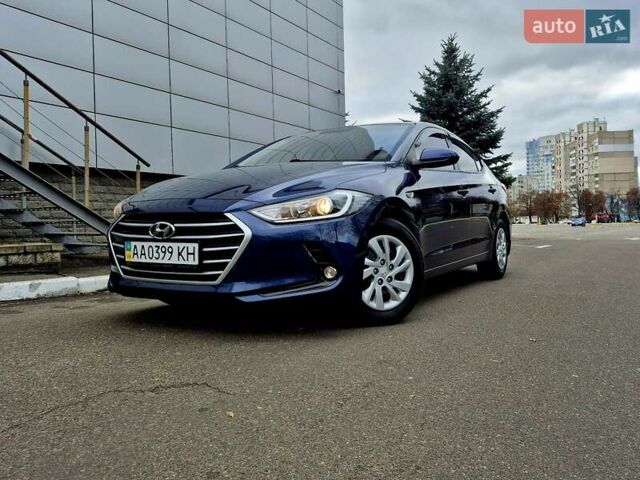 Синій Хендай Елантра, об'ємом двигуна 1.6 л та пробігом 119 тис. км за 13350 $, фото 71 на Automoto.ua
