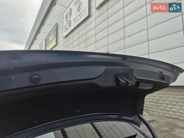 Синій Хендай Елантра, об'ємом двигуна 1.6 л та пробігом 119 тис. км за 13350 $, фото 62 на Automoto.ua