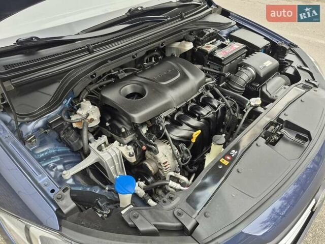 Синій Хендай Елантра, об'ємом двигуна 1.6 л та пробігом 119 тис. км за 13350 $, фото 65 на Automoto.ua