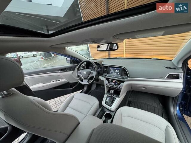 Синій Хендай Елантра, об'ємом двигуна 2 л та пробігом 56 тис. км за 11500 $, фото 37 на Automoto.ua