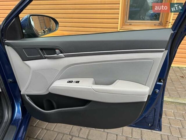Синій Хендай Елантра, об'ємом двигуна 2 л та пробігом 56 тис. км за 11500 $, фото 24 на Automoto.ua