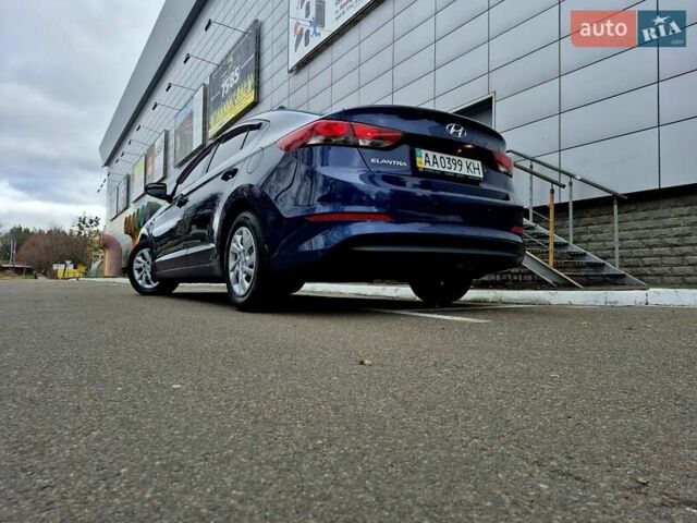 Синій Хендай Елантра, об'ємом двигуна 1.6 л та пробігом 119 тис. км за 13350 $, фото 80 на Automoto.ua