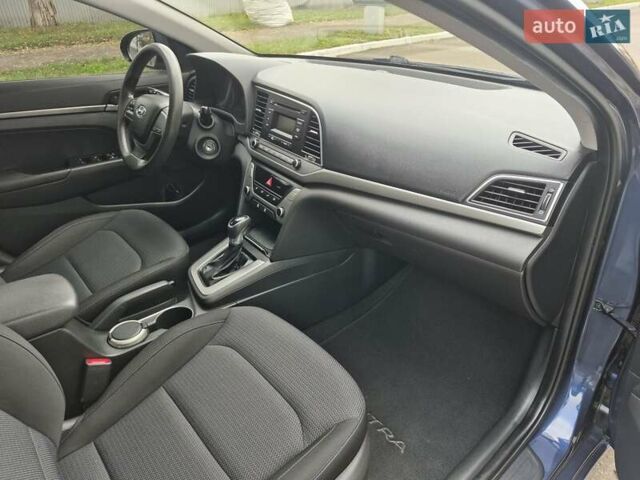 Синій Хендай Елантра, об'ємом двигуна 1.6 л та пробігом 119 тис. км за 13350 $, фото 51 на Automoto.ua