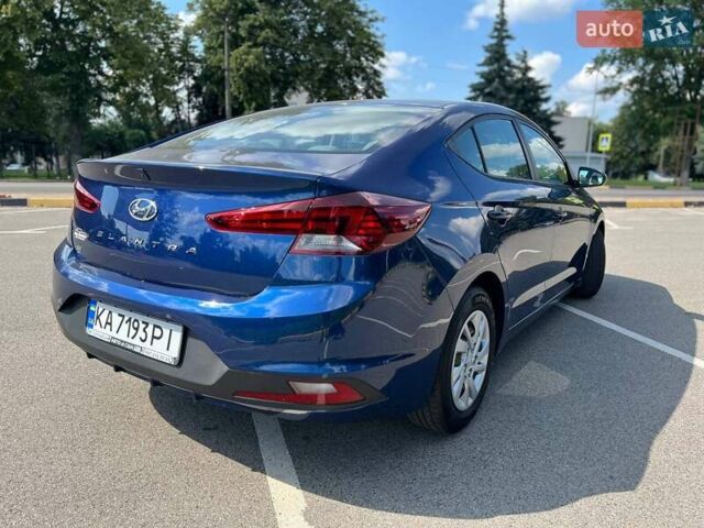 Синий Хендай Элантра, объемом двигателя 2 л и пробегом 154 тыс. км за 13500 $, фото 5 на Automoto.ua