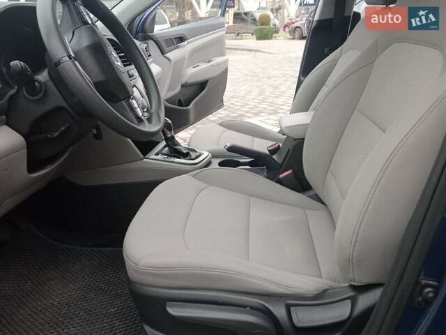 Синий Хендай Элантра, объемом двигателя 2 л и пробегом 59 тыс. км за 13000 $, фото 26 на Automoto.ua