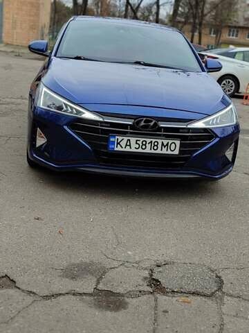 Синий Хендай Элантра, объемом двигателя 2 л и пробегом 68 тыс. км за 14300 $, фото 5 на Automoto.ua
