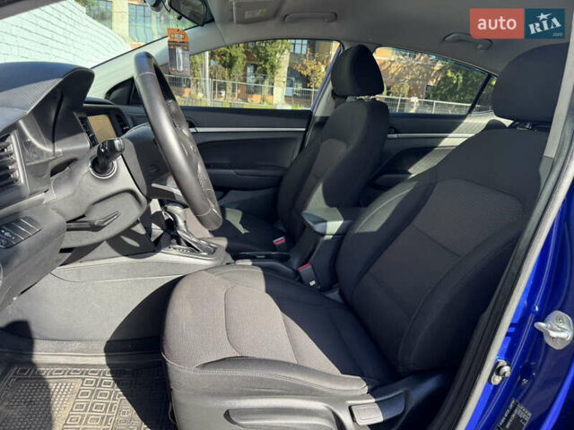 Синий Хендай Элантра, объемом двигателя 1.59 л и пробегом 224 тыс. км за 11600 $, фото 17 на Automoto.ua