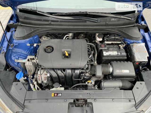 Синій Хендай Елантра, об'ємом двигуна 2 л та пробігом 40 тис. км за 16250 $, фото 15 на Automoto.ua